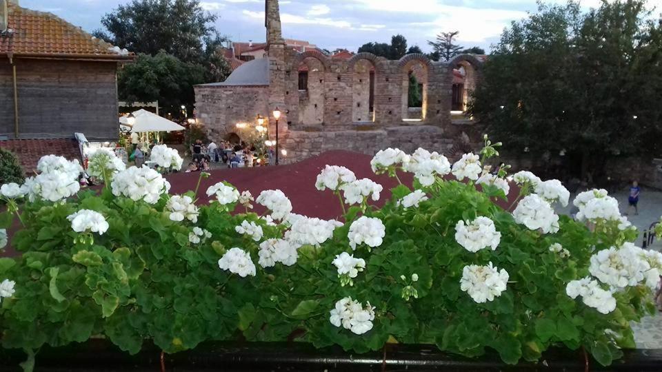 The Old House Hotel Nesebar Exterior photo